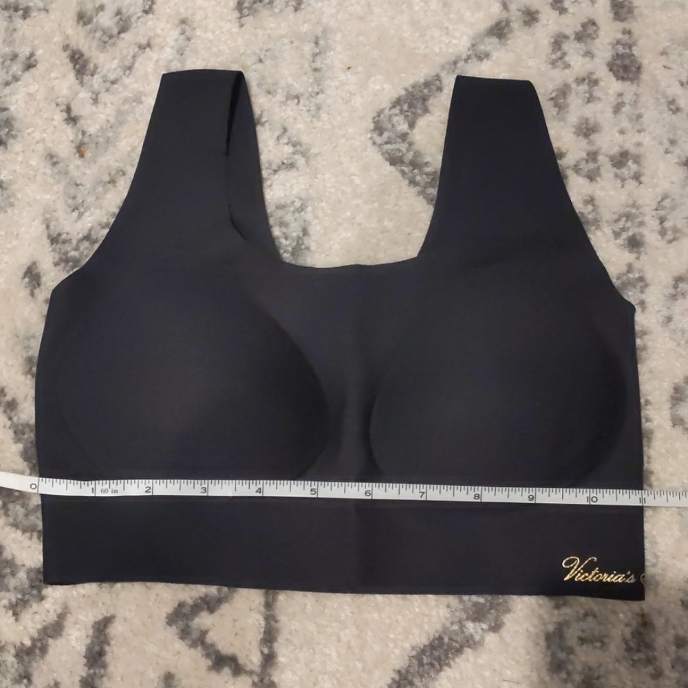 NWT Victoria's Secret Lounge Bra